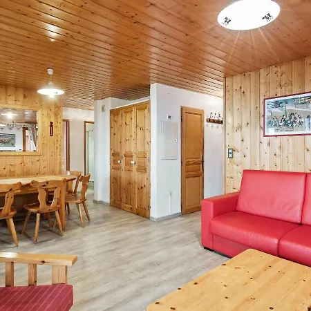 Magnificent With Balcony Le Villard